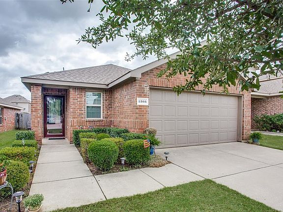 3rd image of 1305 Alder Tree Ln