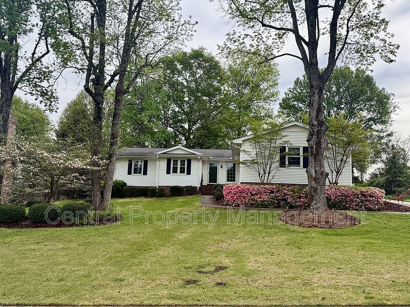 1st image of 4724 Coach Hill Dr