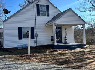 4304 Bandy Rd, Roanoke, VA 24014