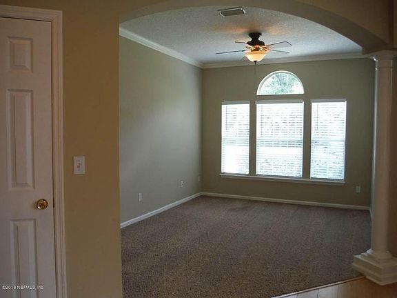 5th image of 573 Hardeeville Ct