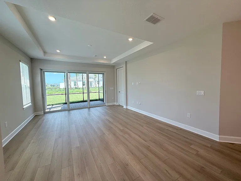 7755 Waning Moon Way — Photo 6
