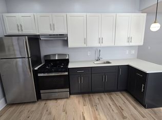 81 Bostwick Ave #3R, Jersey City, NJ 07305