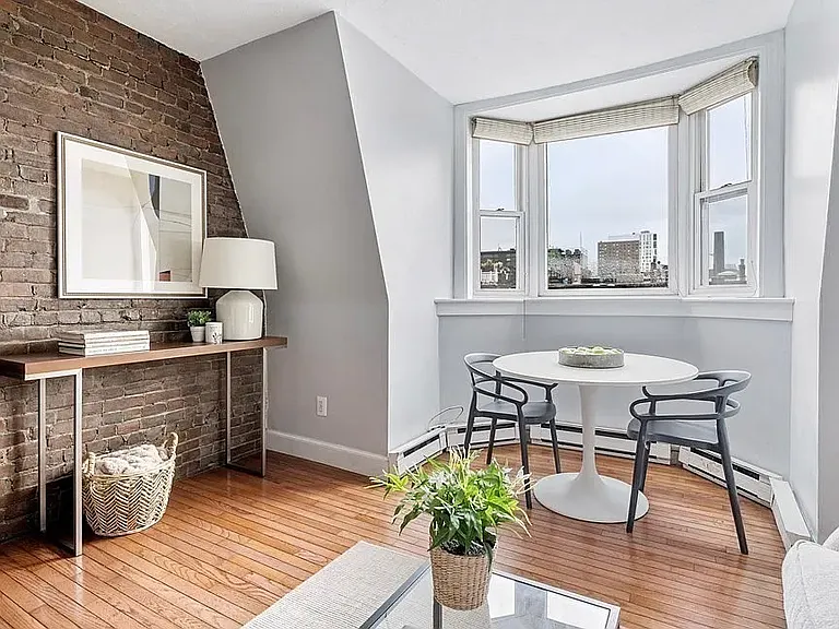 468 Massachusetts Ave #4 — Photo 4