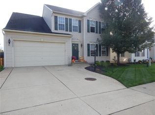 26985 Ashton Dr, Olmsted Township, OH 44138