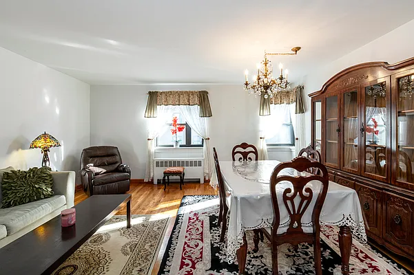 Sold by Compass | media 2