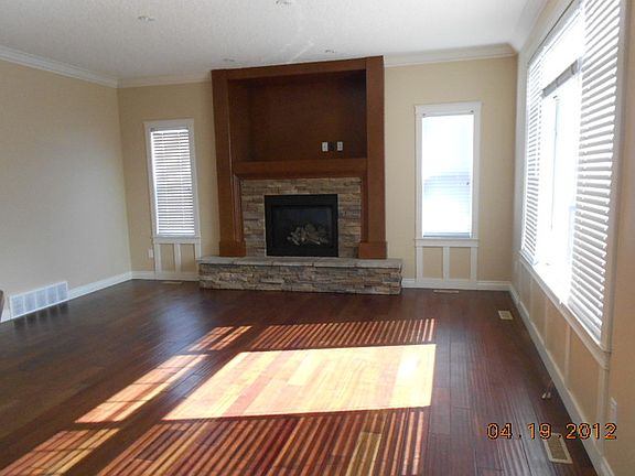 5th image of 9335 Lakeshore Ct