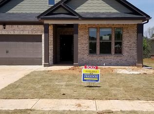574 Carleton Pl, Locust Grove, GA 30248