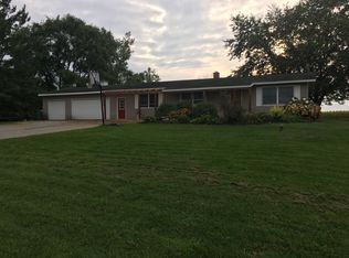 17069 56th Ave, Coopersville, MI 49404