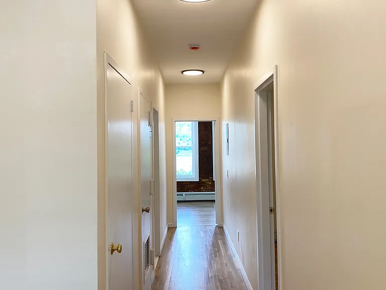 537 Warburton Ave #4 — Photo 9