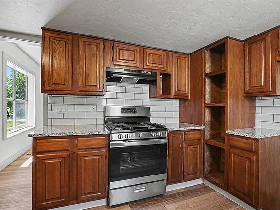 5th image of 1509 NW 4th St