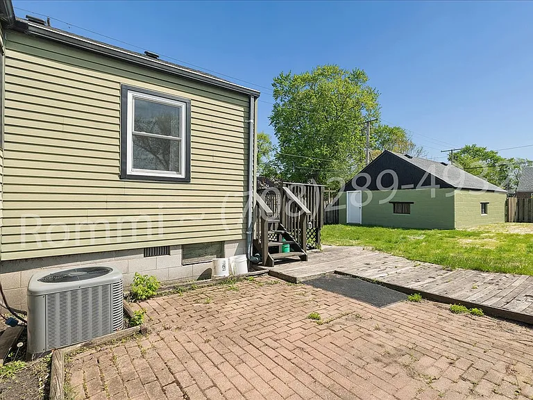 6717 Huron Ave — Photo 24