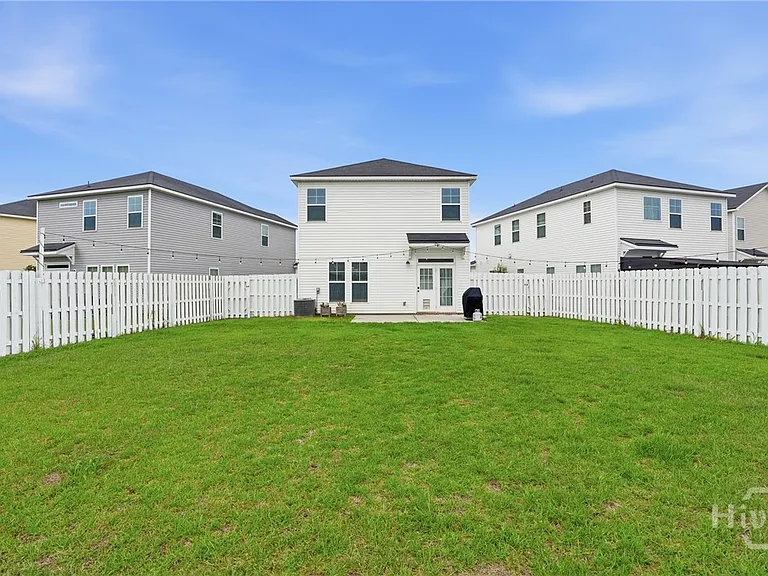 75 Pomona Cir — Photo 29