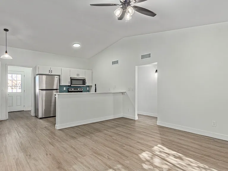 6105 S McKemy St — Photo 29