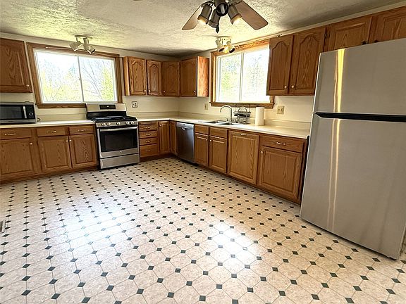 2nd image of 11776 Livermore Rd