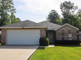 111 Yuri Dr, Dothan, AL 36301