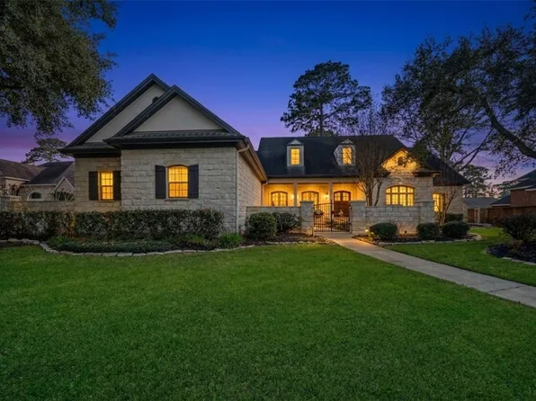 42 Forest Green Trl, Kingwood, TX 77339