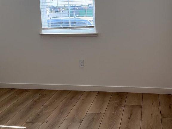 5th image of 5464 Hames Valley Ln