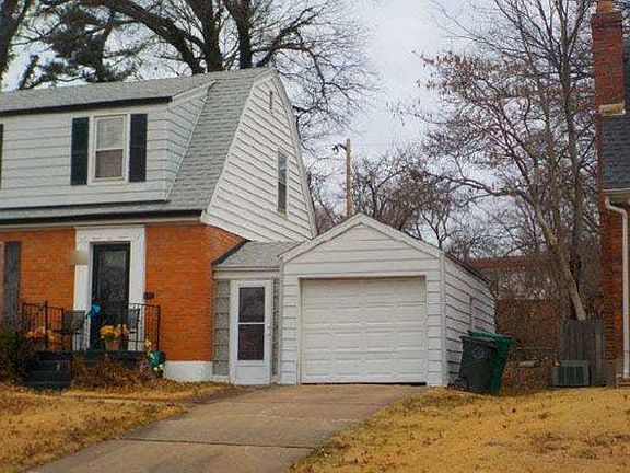3rd image of 7505 Marillac Dr