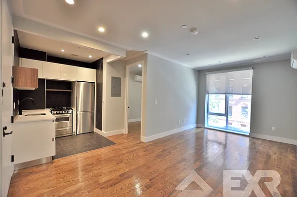 Rented by EXR | media 1