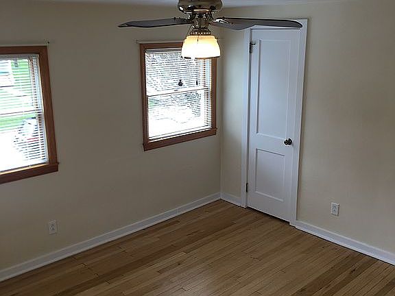 Upstairs Front Bedroom 2