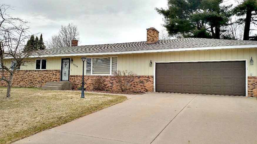 1st image of 2204 W Breen Ave
