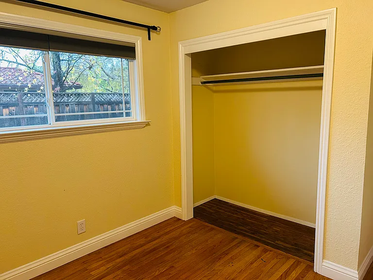 61 Jemco Ct — Photo 14
