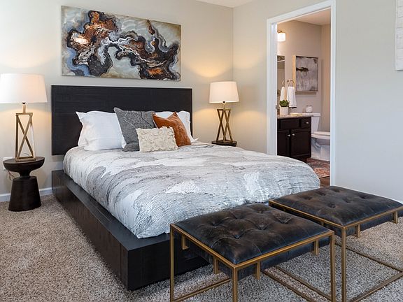 Spacious Main Bedroom with Attached Bath & Closet