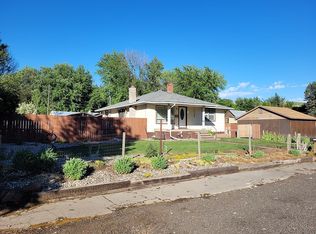 811 S 5th St, Dayton, WA 99328