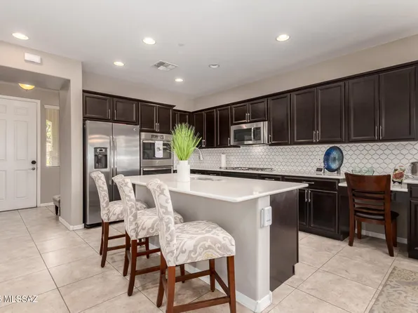 851 W Calle Ocarina, Sahuarita, AZ 85629