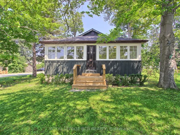3967 Algonquin Ave, Innisfil, ON L9S 2M1