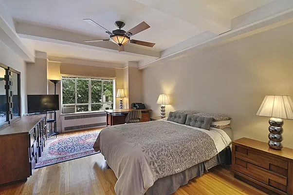 Sold by Corcoran | media 4