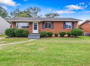 5440 Plantation Rd, Roanoke, VA 24019