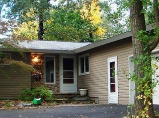 69 Signal Hill Trl, Sparta, NJ 07871
