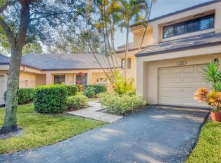 9302 N Chelsea Dr N, Plantation, FL 33324
