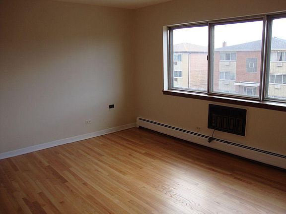 2nd image of 9230 Sally Ln APT 2