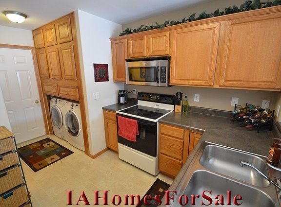Lots of counter space with an open floor plan!