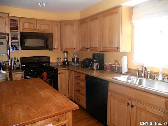 3rd image of 3036 Peony Farm Ln