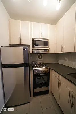 Rented by Citi Habitats | media 12