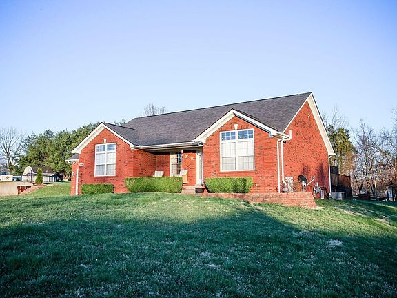 2nd image of 184 Leigh Anna Ln