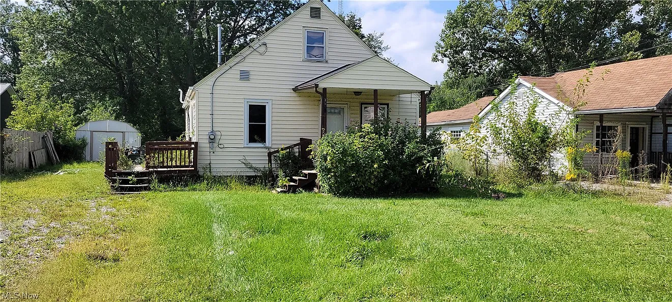 3936 Dunton Rd photo 1