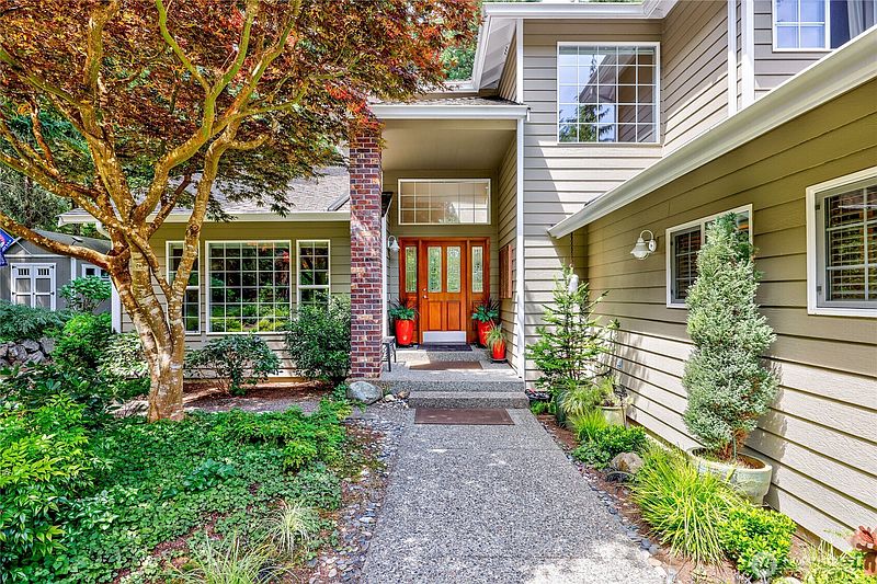 4th image of 15153 Sunrise Drive NE