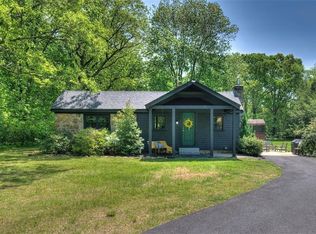 740 South Rd, East Greenwich, RI 02818