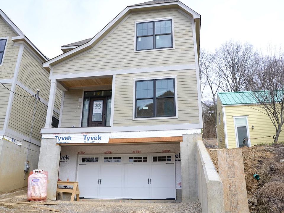 1st image of 3426 Golden Ave