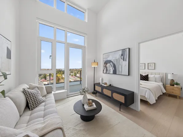 8415 Granville St #1008, Vancouver, BC V6P 0M2