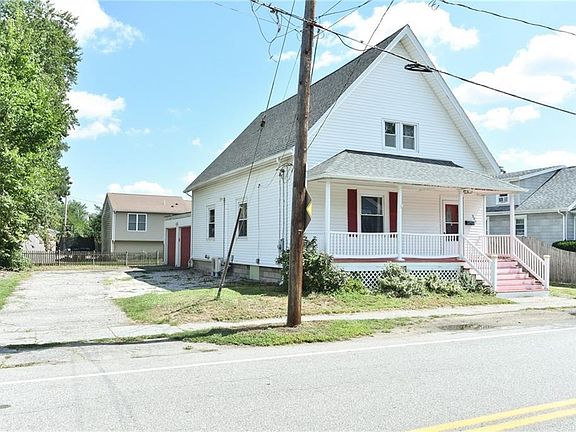 3rd image of 304 Norwood Ave