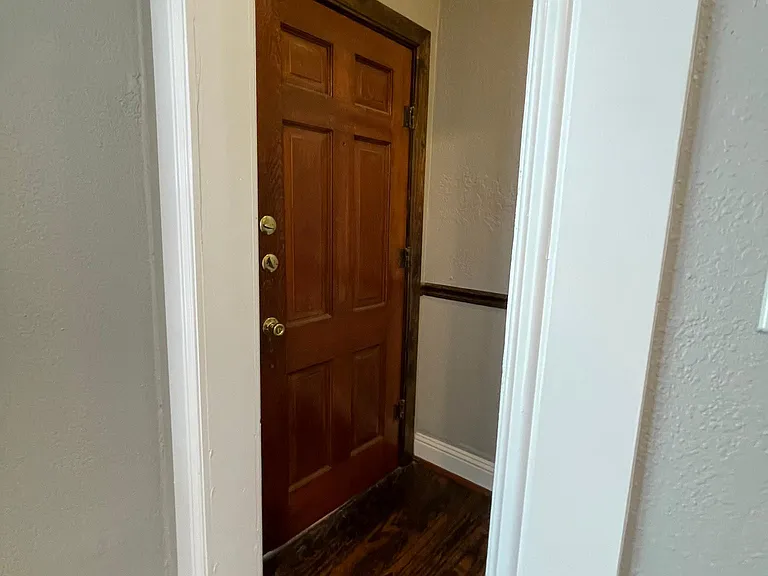 2450 Broadway St #2 — Photo 2