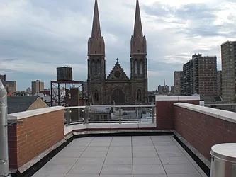 Sold by aptsandlofts.com