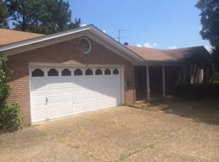 11618 Huron Ln, Little Rock, AR 72211