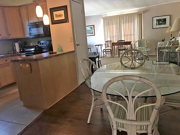 3rd image of 217 Las Palmas Blvd #217