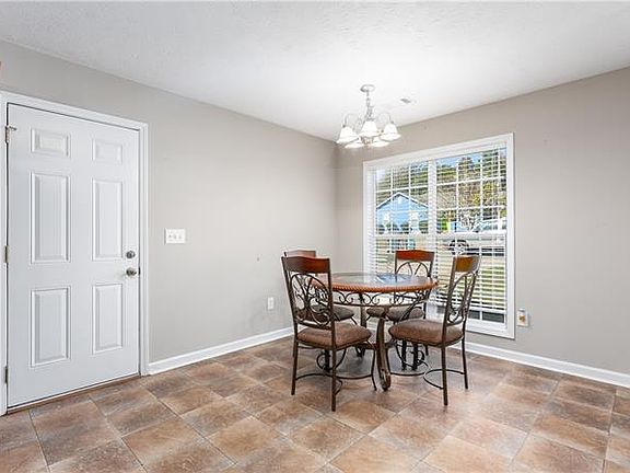 5th image of 1803 Lonesome Pine Ct